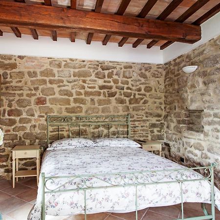 Agriturismo La Palazzetta Di Assise Extérieur photo