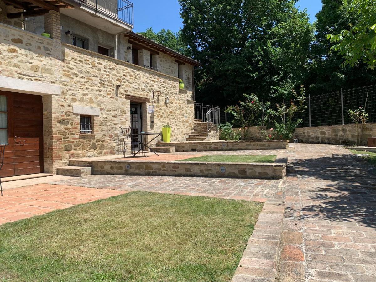 Agriturismo La Palazzetta Di Assise Extérieur photo