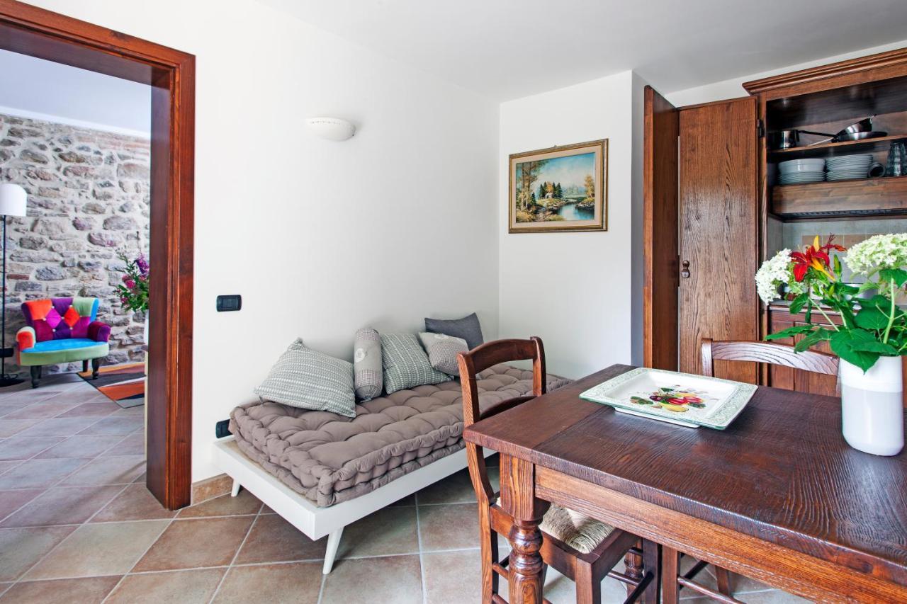 Agriturismo La Palazzetta Di Assise Extérieur photo